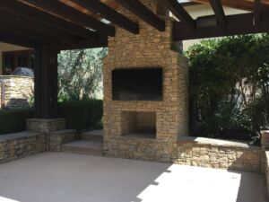 Outdoor Living Pool & Patio