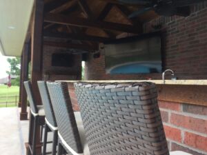 Outdoor Living Pool & Patio