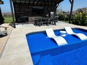 Outdoor Pool TV and sound